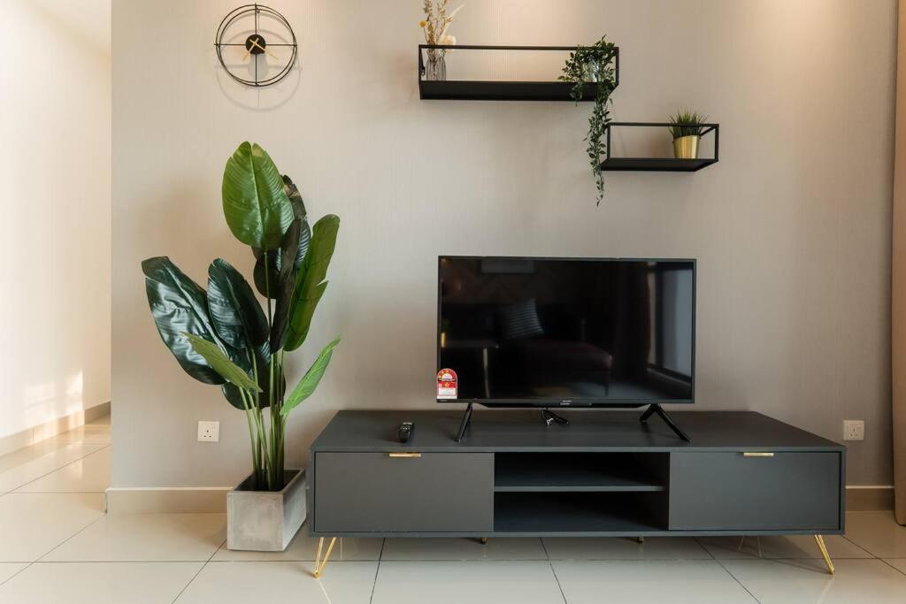 Apartment Conezion 3br6pax Ioi Mall